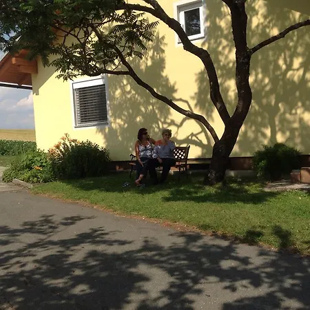 Apartment Beerenthal Karnberg